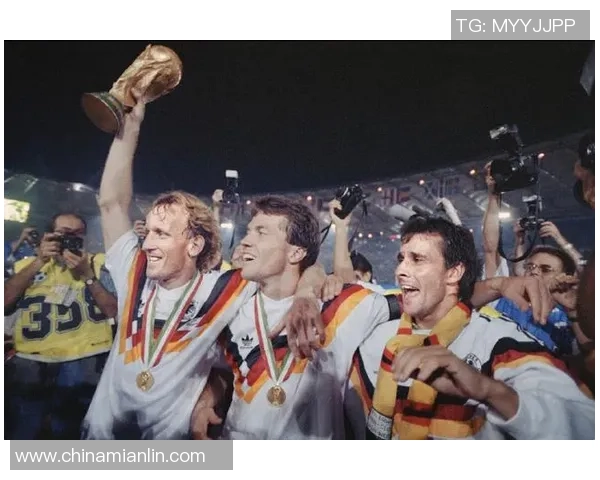 足球明星在德国的影响力与社会地位探讨