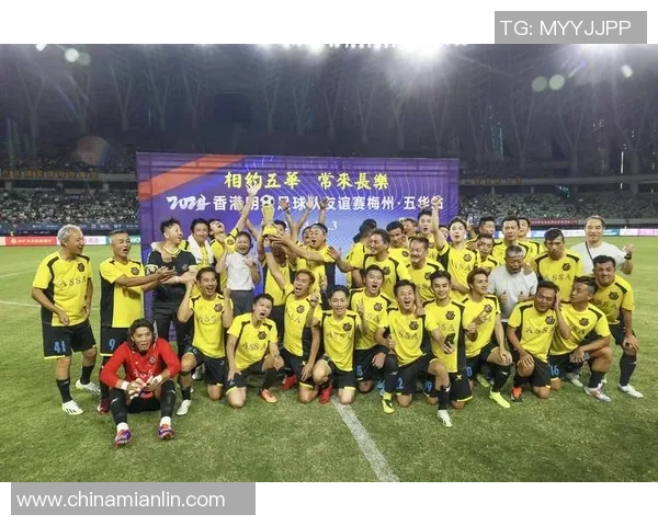 足球明星盛会高清图集展示全球顶尖球员风采与激情瞬间